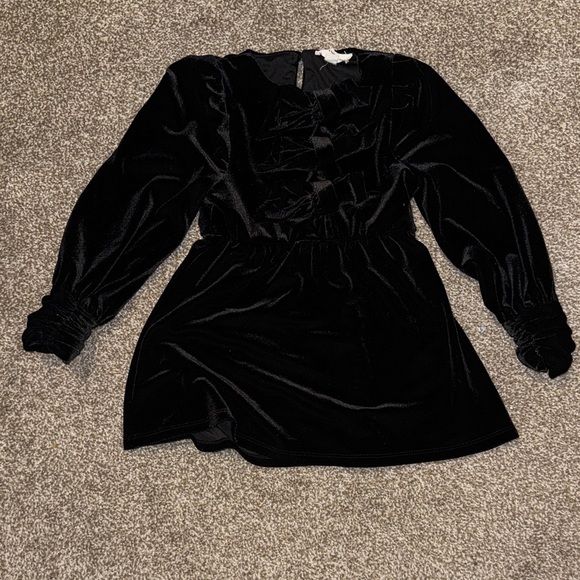 A Loves A Other - A Loves A Black Velvet Bow Kids Formal Dress Size 4
